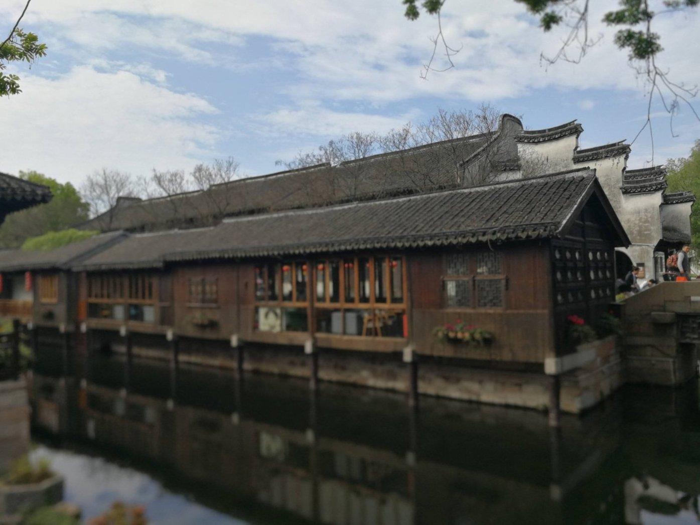 星际冒险限时开启,《银河系历险记》打造沉浸式“戏偶影院”